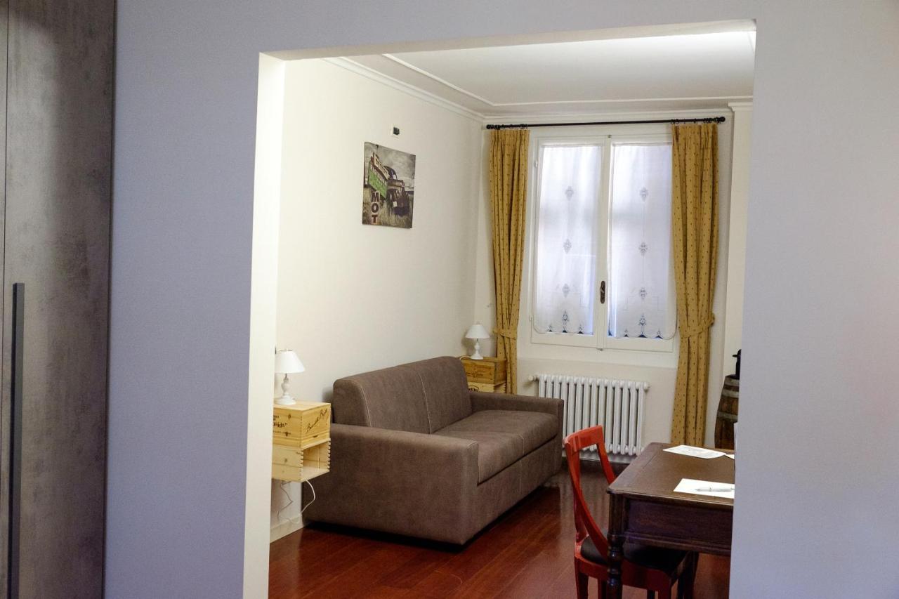 Ristorante Albergo Corona Novi Ligure Exteriér fotografie